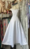 Modest Ball Gown Scoop White Satin Long Prom Dresses Inspiration Party Gowns Princess Formal Dress HZ0311