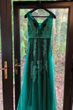 Stunning Prom Dress Dark Green V-neck Pleated Tulle Long Gala Gown Evening Dress Party Outfits HZ0427