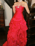 Stunning Prom Dress Red Sweetheart Pleated Gala Gown Fomal Evening Dress Graduation Dress HZ0427