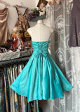 Simple Ball Gown Strapless Green Satin Short 16th Birthday Dress Middle School Homecoming Dresses Cocktail Gown HZ0311
