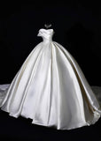 Classic Wedding Dresses Ball Gown Strapless Ivory Satin Sleeveless Brides Dress Fitted Bridal Gowns HZ0311