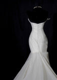Plain Wedding Dresses Mermaid Strapless Ivory Sleeveless Brides Dress Fitted Bridal Gowns HZ0311