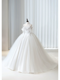 Timeless Women's White Wedding Dress With Long Sleeves Lace for Bride Applique Bride Dress Off The Shoulder Ball Gowns HZ0311