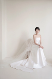 Women¡¯s Ball Gown Strapless Bridal Wedding Dresses With Pearls Floor Length Brides Gown for Bride HZ0311