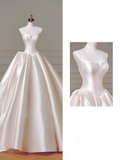 Princess Long Wedding Gowns Ball Gown Sweetheart Sleeveless Satin for Bride With Pleated Corset Fitted Train Bridal Dress HZ0311