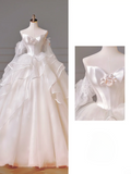 Princess Long Wedding Gowns Ball Gown Off The Shoulder Long Sleeves Pleated Tulle for Bride With Train White Bridal Dress HZ0311