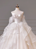Princess Long Wedding Gowns Ball Gown Off The Shoulder Long Sleeves Pleated Tulle for Bride With Train White Bridal Dress HZ0311