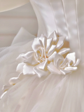 Princess Long Wedding Gowns Ball Gown Off The Shoulder Short Sleeves Pleated Tulle for Bride With Flower Train White Bridal Dress HZ0311