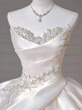 Princess Long Wedding Gowns Ball Gown Sweetheart Pleated Satin for Bride With Beads White Bridal Dress HZ0311