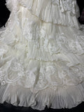 Boho Mermaid Off The Shoulder With Short Sleeves White Lace Tiered Long Vintage Fitted 1920s Wedding Dresses HZ0311