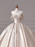 Princess Long Wedding Gowns Ball Gown Sweetheart Sleeveless Light Pink Satin For Bride With Beads Train Bridal Dresses HZ0311
