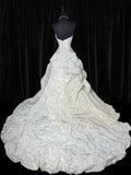Vintage Long Wedding Gowns 1960s Dresses Princess Ball Gown Strapless Style for Bride With Pleated Ruffles Train White Bridal Dress HZ0311
