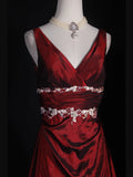 Vintage A line V Neck White Appliqued Bodice Pleated Burgundy Long Prom Dresses Impress 18th Birthday Outfits Prom Gown HZ0311