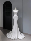 Simple Mermaid Spaghetti Strap Sequin Wedding Gown Style for Bride With Fitted Petite Plus Size Backless Bridal Dress HZ0311