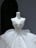 Princess Long Wedding Gowns Ball Gown Sweetheart Style for Bride With Silver Beaded Bodice Train White Bridal Dresses HZ0311