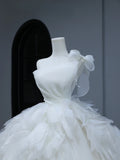 Modest Long Wedding Dress Ball Gown One Shoulder Style for Bride With Tiered Pleated Bodice Train Bridal Dresses HZ0311