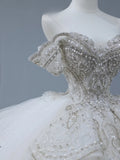 Princess Long Wedding Gowns Ball Gown Off The Shoulder Style for Bride With Short Sleeves Train White Bridal Dress HZ0311