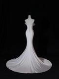 Classic Long Wedding Gowns Mermaid Strapless Style for Bride With Pleated Bodice Train White Bridal Dress HZ0311
