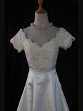 Retro 1950s Wedding Dresses for Bride Ball Gown V Neck With Short Beads Sleeves Lace Petite/Plus Size Bridal Gowns for Summer Wedding HZ0311