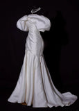 Classic Long Wedding Gowns Mermaid Off The Shoulder Satin Style for Bride With Pleated Bodice Train White Bridal Dress HZ0311