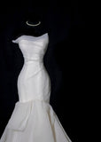 Modest Long Wedding Dresses Mermaid Strapless Chiffon Style for Bride With Pleated Bodice Train Bridal Dresses HZ0311