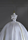 Romantic Long Wedding Dresses White Ball Gown Sweetheart Long Wedding Dress Style For Brides Fitted With Train Bridal Gowns HZ0311