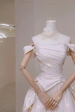 Elegant Ball Gown Strapless Fitted Corset Ruffles Satin Wedding Dress Bride Gowns Wedding Dresses HZ0311