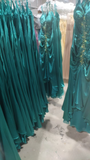 Retro Prom Dresses Mermaid Halter Green With Gold Beaded 70s Pleated Vintage Fashion Long Prom Dresses Party Gowns HZ0311