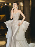Sexy Mermaid Sweetheart White Satin With Silver Beads Gem Long Bride Dress Long Bride Dress Classy Wedding Dresses HZ0311