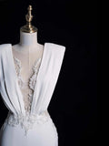Simple Mermaid V Neckline Satin Sleeveless White Lace Wedding Dress Fairytale Autumn Bridal Dresses HZ0311