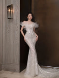 Fairytale Fantasy Art Wedding Dresses Mermaid Off The Shoulder White Sequin With Sleeves Long Brides Dress Fitted Bridal Gowns HZ0311