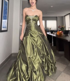 Vintage Beading Strapless A-Line Green Evening Ball Gown Birthday Gown HZ0427