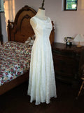 Modest A Line Scoop Neck White Lace Prom Dresses Inspiration Long Party Evening Dress 18th Birthday Outfits HZ0311