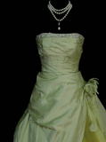 Unique Ball Gown Strapless Sage Green Tulle Satin With Multi Layered Long Quinceanera Dresses Sweet 15 16 Birthday Outfits Gown HZ0311