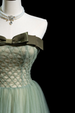 Retro A line Strapless Tulle Light Green Long Prom Dresses Impress 18th Birthday Outfits Prom Gown HZ0311