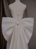Princess Ball Gown Strapless Sleeveless With Bow Satin Fitted Corset Long Wedding Dress Bride Gowns White Wedding Dresses HZ0311