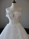 Princess Ball Gown Strapless Sleeveless Lace Fitted Corset Long Wedding Dress Bride Gowns White Wedding Dresses HZ0311