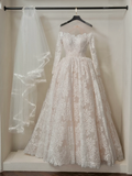 Ethereal Ball Gown Off The Shoulder Lace Fitted Corset Long Sleeves Wedding Dress Bride Gowns Wedding Dresses HZ0311
