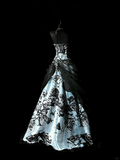 Retro Ball Gown Strapless Satin Floral With Cape Party Dresses Long Prom Dresses Impress Senior Formal Dance Dress HZ0311